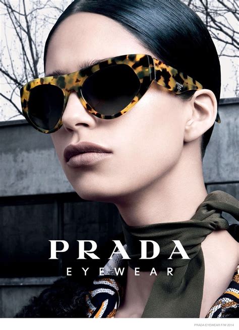 prada clothing outlet online.